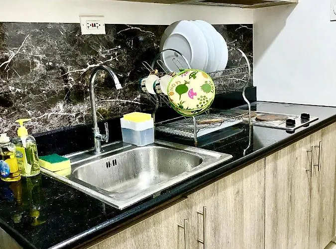 Aesthetic In Edsa Smdc Fame Very Fast Wifi Apartment